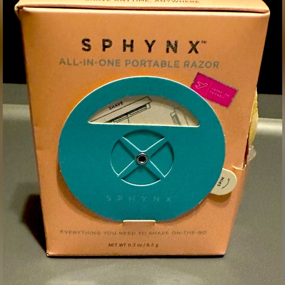 Sphynx Three-in-one Luxury Travel Razor